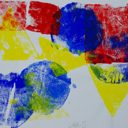 Formen in Rot, Blau und Gelb