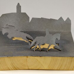 Pokal für Olympiasieger Michael Jung