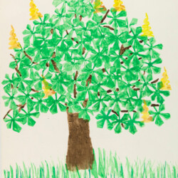 Blühender Kastanienbaum